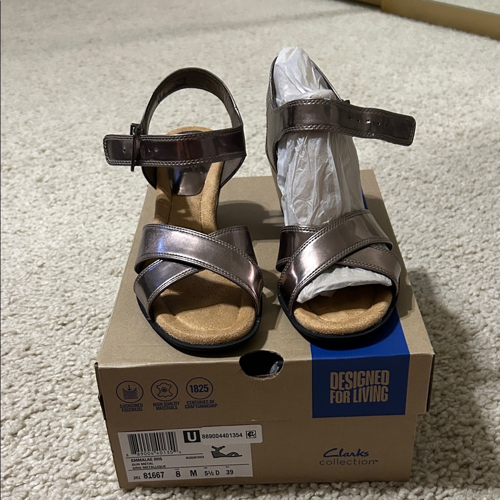 Clarks Women's Metallic Gun Metal Sandals - Picture 6 of 8
